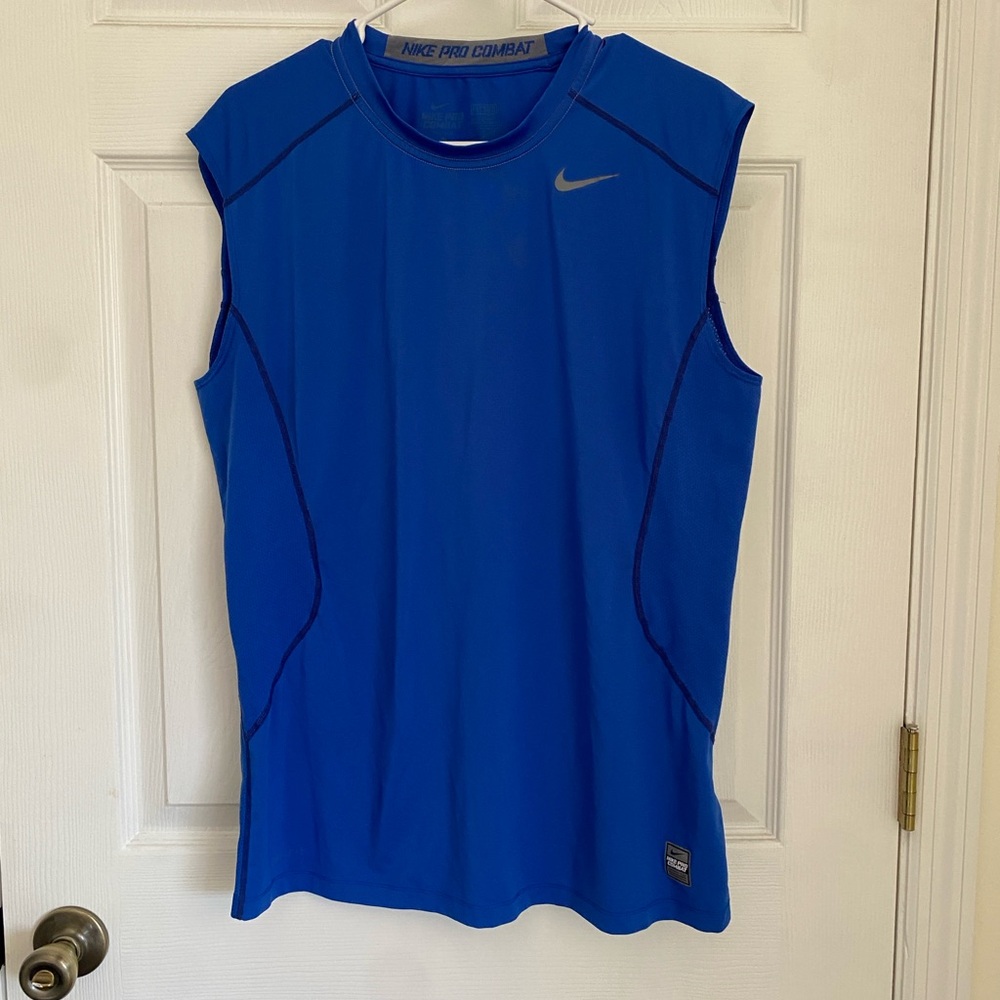 Nike Pro Combat Dri-Fit Tank in Blue